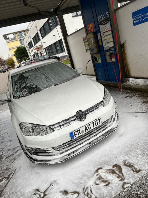Image of Volkswagen Golf