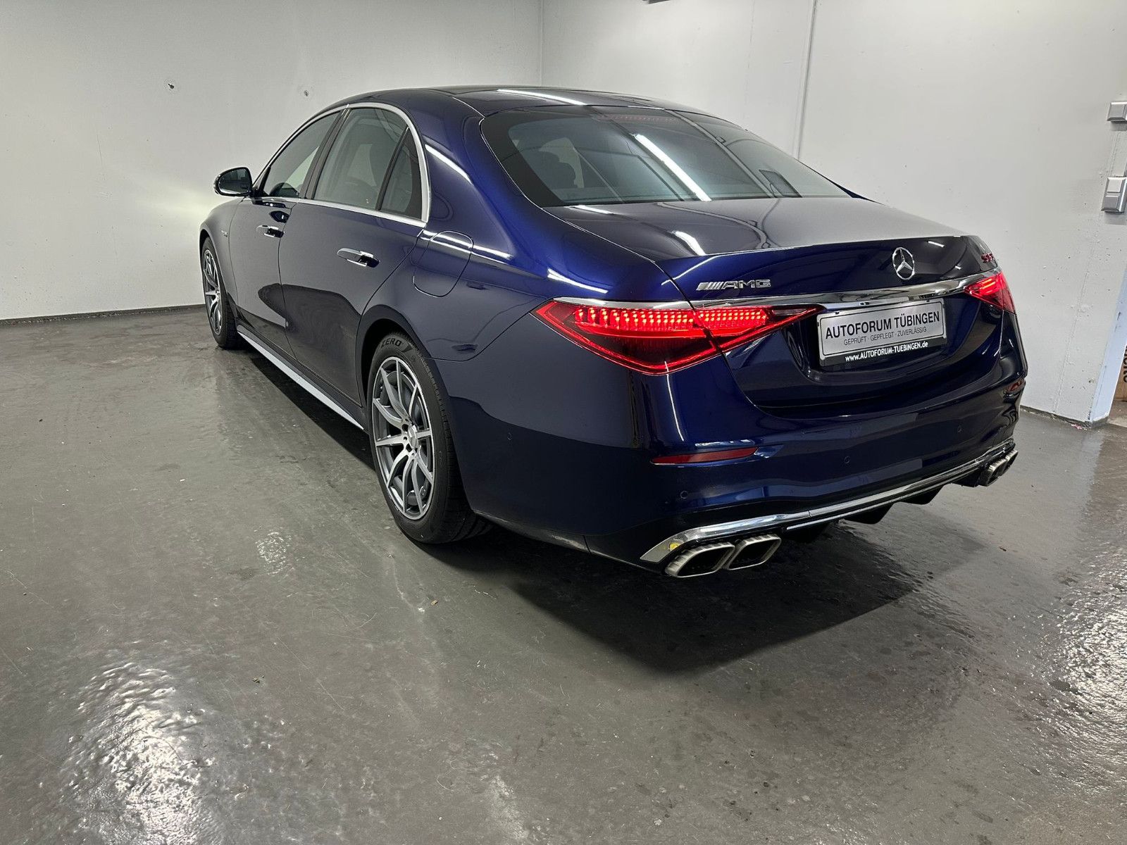 Fahrzeugabbildung Mercedes-Benz S 63 AMG E Performance L *Manufaktur*FIRST CLASS