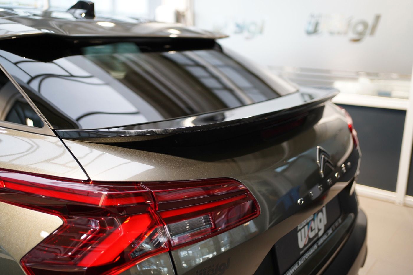 Fahrzeugabbildung Citroën C5 X PureTech 130 EAT8 Plus Automatik Leder Navi