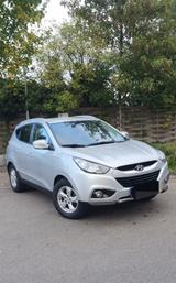 Hyundai ix35 neue TÜV Allrad 4WD Style - Hyundai ix35 in Stuttgart