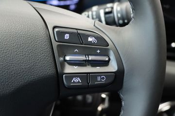 Hyundai i30 cw Comfort AT LED Navi SH Alufelgen Kamera