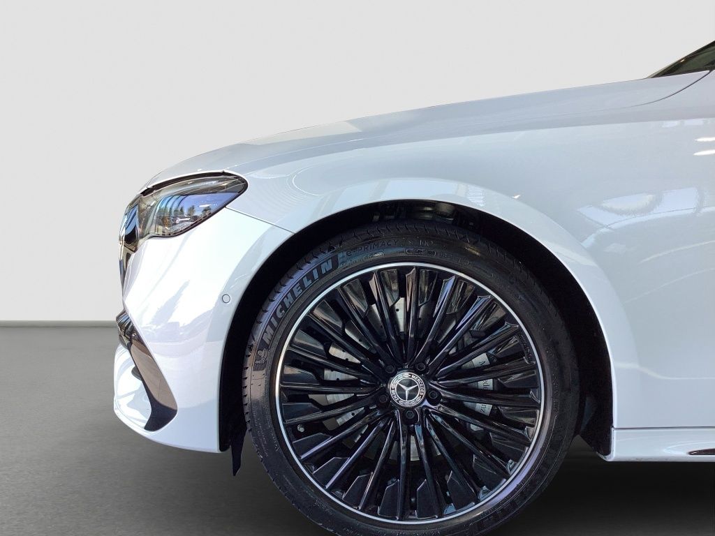 Fahrzeugabbildung Mercedes-Benz E 450 d 4M T AMG*AHK*Pano-Dach*Digital Light*KAM
