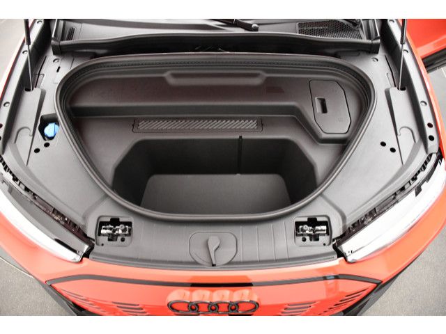 Audi Q6 e-tron - Bild 16
