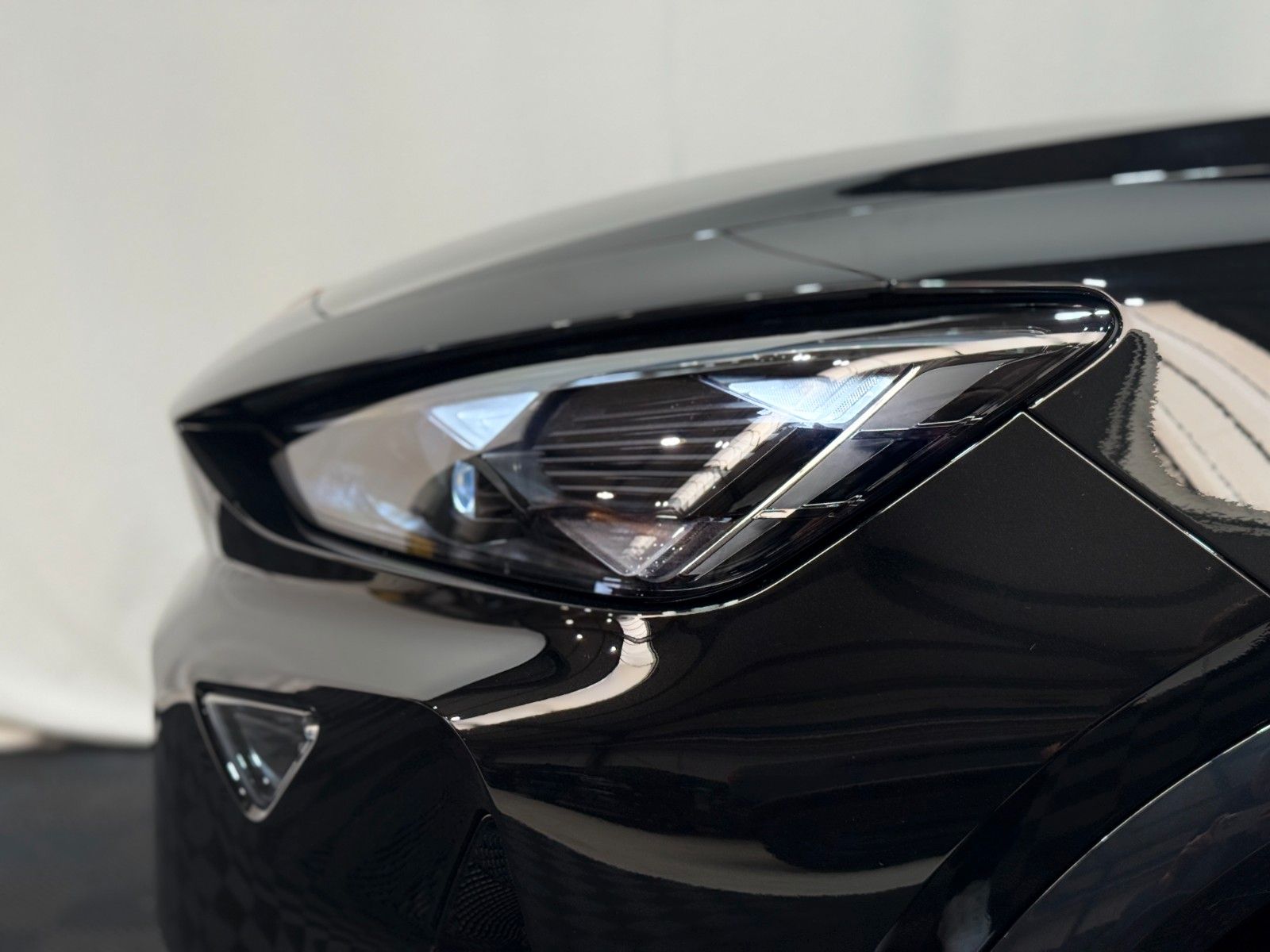 Fahrzeugabbildung CUPRA Formentor 2.0 4Drive, AHK