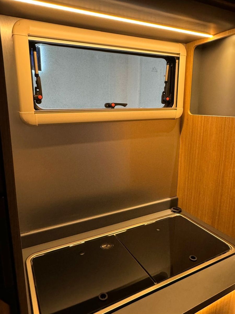 Fahrzeugabbildung Dodge RAM 2500 6.4-V8 LUFTFED. KABINE GLADIATOR XLE