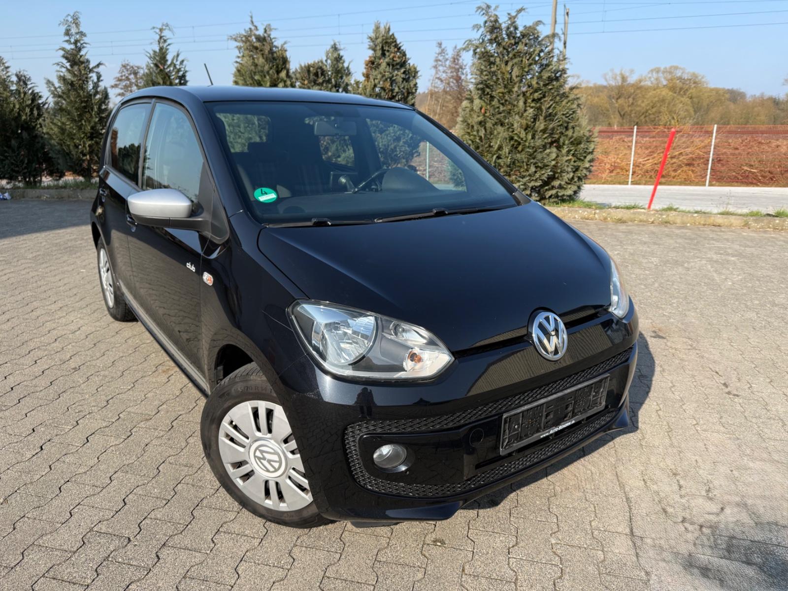 Volkswagen up! club up!