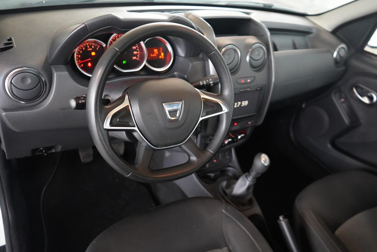 Dacia Duster II 1.6 SCe Navi Tempomat Sitzheizung DAB