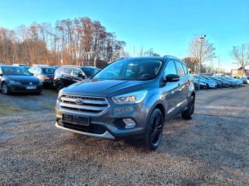 Ford Kuga - 1