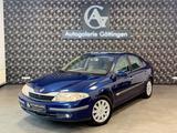 Renault Laguna Authentique 1.6 16V - Renault Laguna: Limousine