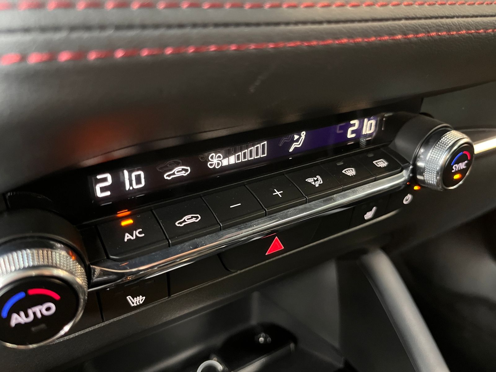 Fahrzeugabbildung Mazda 3 Lim. 5-trg. Homura  LED NAVI ALU