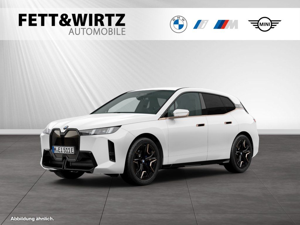 Image of BMW iX