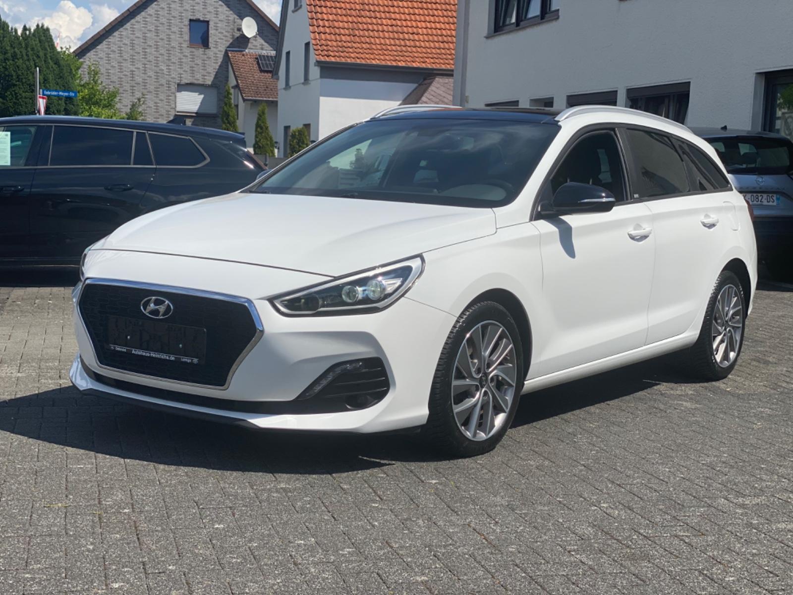 Hyundai i30 cw 1,4 TGDI DCT  Passion + KAMERA PANO SPURH