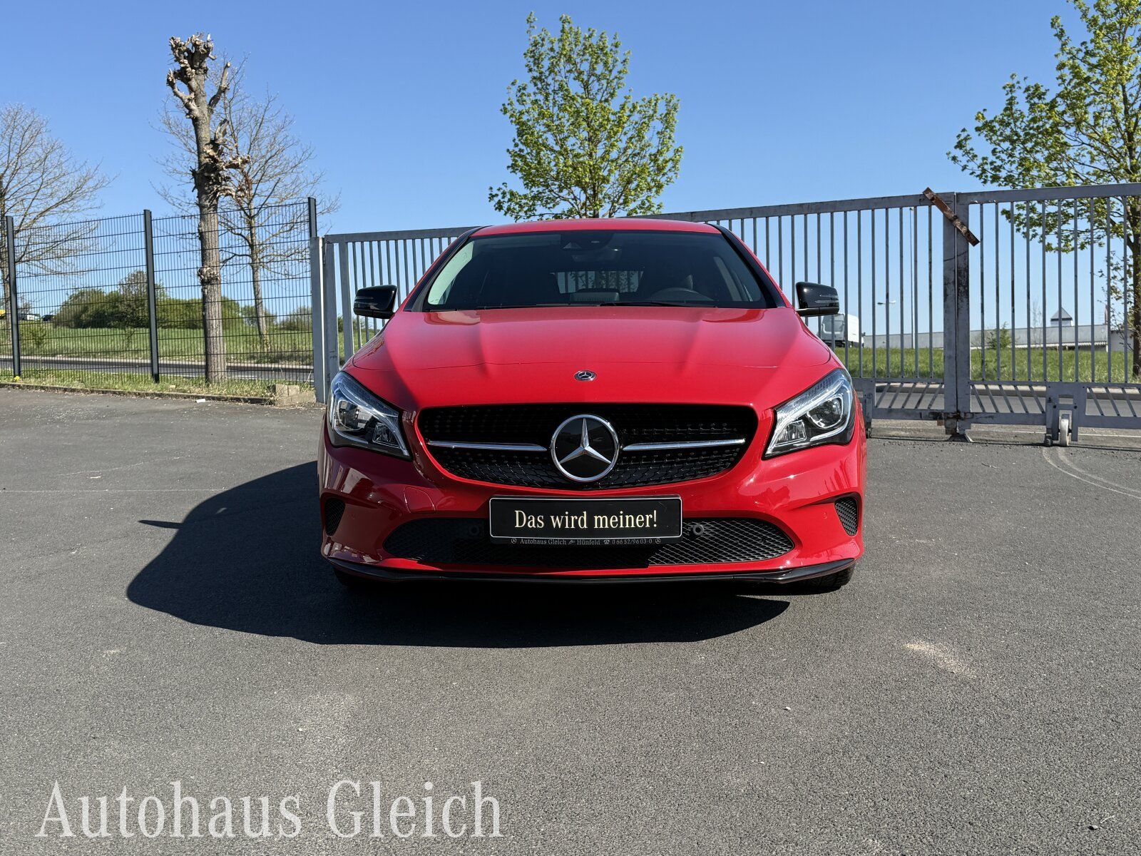 Fahrzeugabbildung Mercedes-Benz CLA 250 Shooting Brake Urban Navi/Distronic/Klim