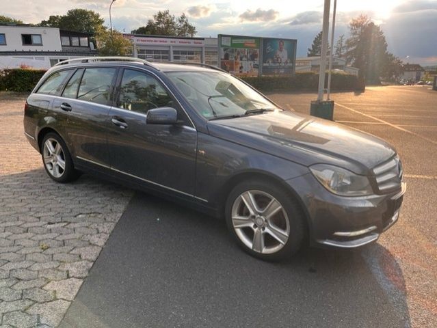 Mercedes-Benz C 220  T CDI BlueEfficiency