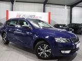 Skoda Octavia Combi 1.2 TSI ACTIVE / PDC / SR & WR / - Skoda Octavia: Active