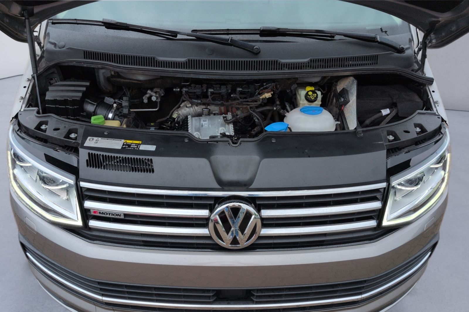 T6 Multivan 2.0 TDI DSG 4M "Gen. 6" SEIKEL+AHK+