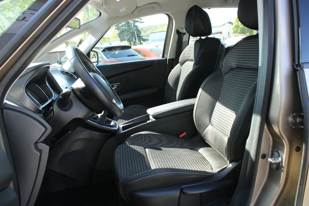 RENAULT Scenic – Bild 11 von 20