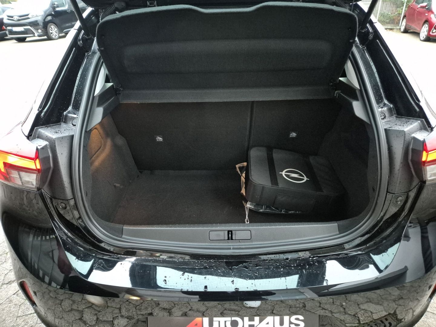 Fahrzeugabbildung Opel Corsa-e Corsa F e Edition Apple CarPlay Android