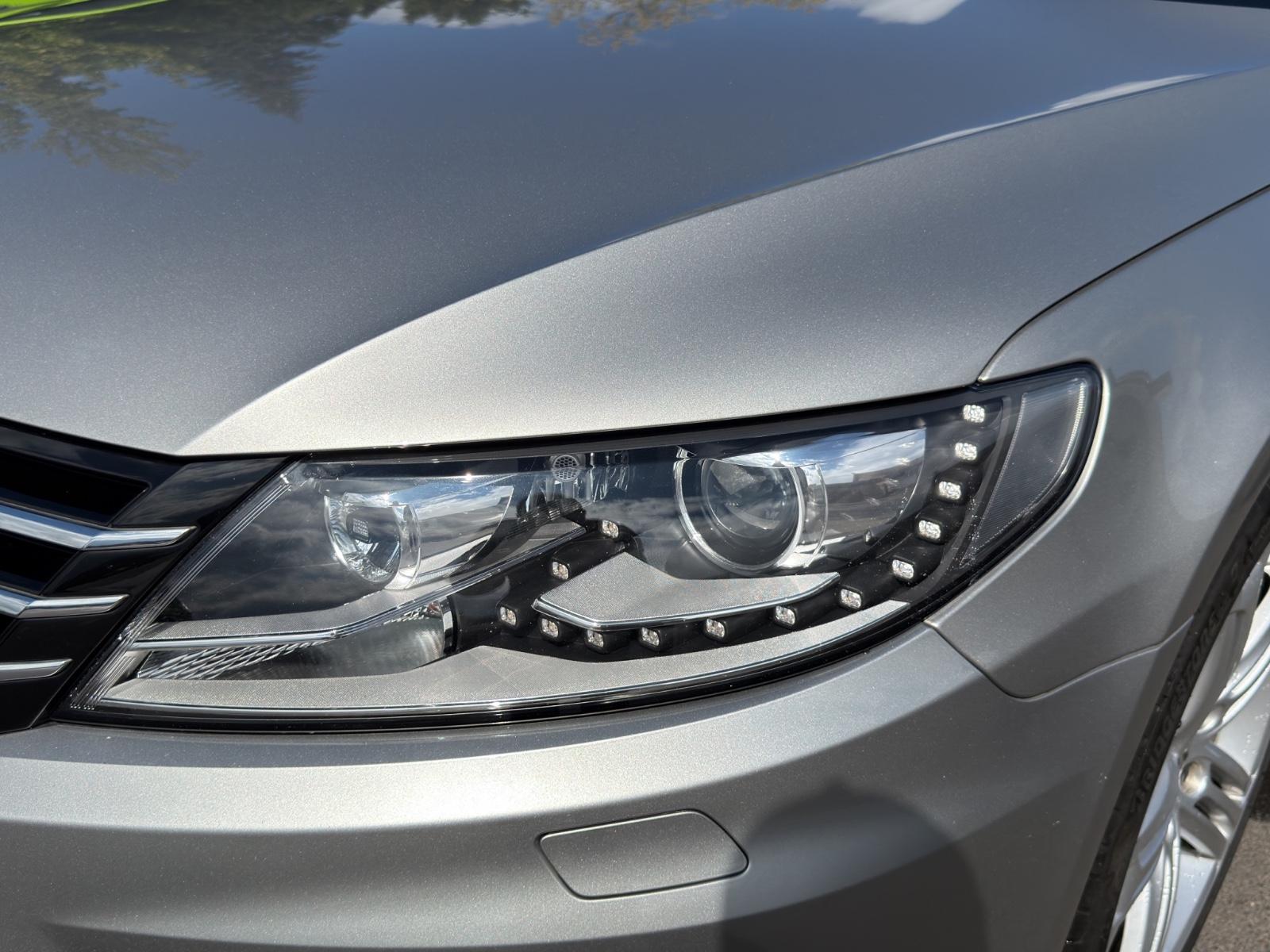 Volkswagen Passat CC R Line AHK Leder Navi PDC Bi Xenon DSG