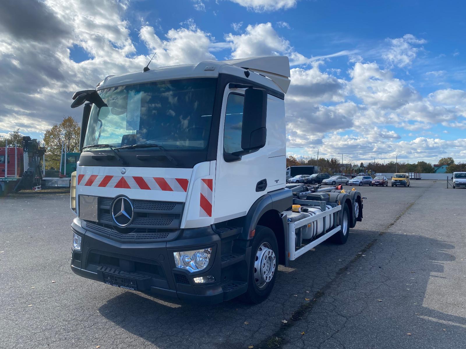Mercedes-Benz ACTROS 2543 EU6/6x2/MEILLERABROLLKIPPER/LENKACHS
