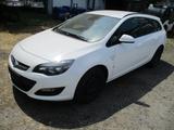 Opel Astra J Sports Tourer Energy - Opel Astra ENERGY mit Diesel-Antrieb