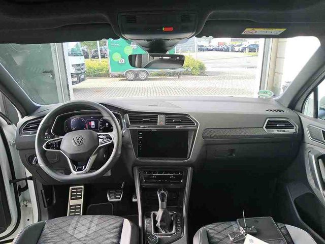 Tiguan 2.0 TDI DSG R-Line 4M LED+KAMERA+AHK+ACC+