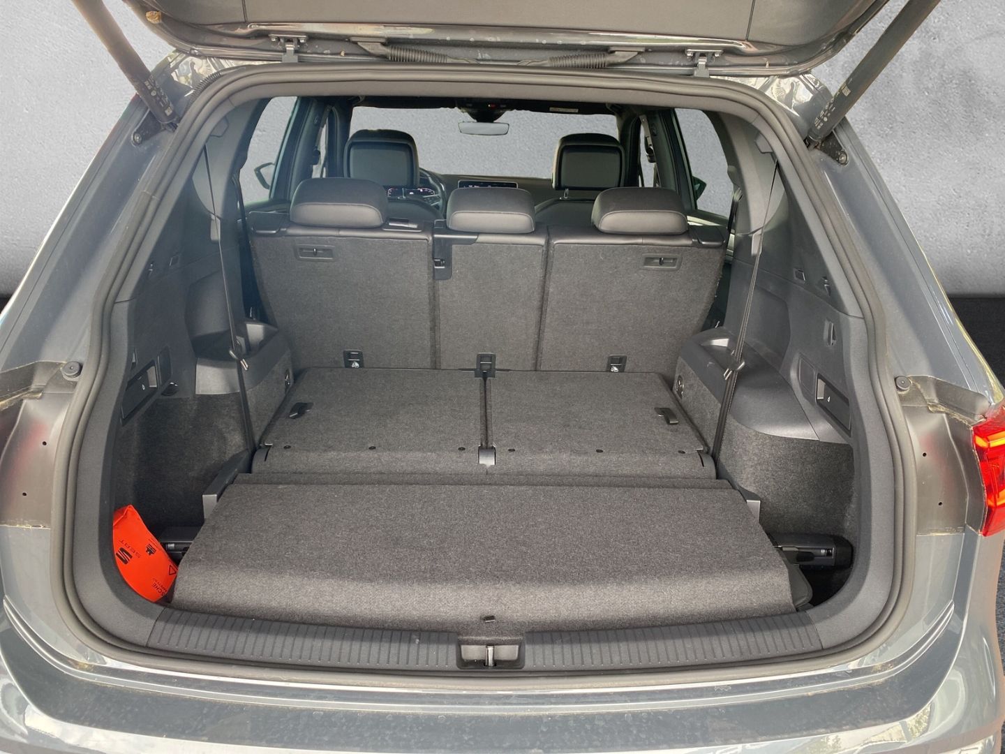 Fahrzeugabbildung SEAT Tarraco FR 4Drive 2.0 TSI *Anhängerkupplung* *Si