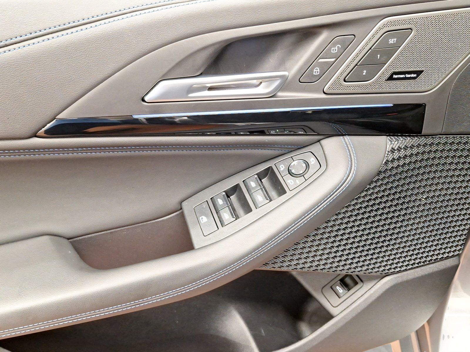 BMW 223 Active Tourer - Bild 16