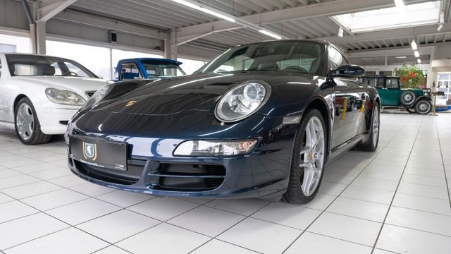 Fahrzeugabbildung Porsche 997 Carrera Coupé/Deutsch/Schalter/Chrono