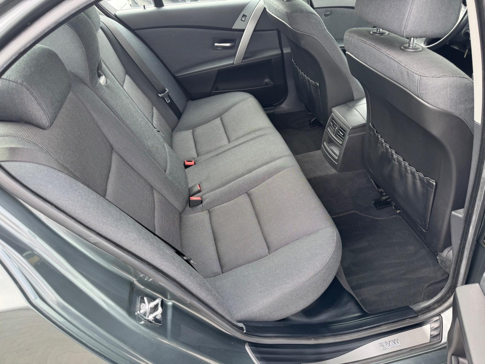 BMW 5e 530i / Xenon / PDC