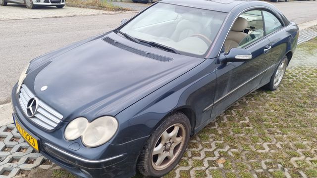 Mercedes-Benz CLK 270 CLK Coupe CLK 270 CDI