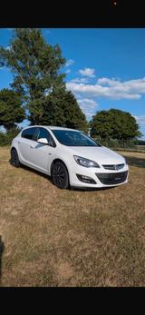 Opel Astra 1.6 Style TÜV bis 08/28 - Opel Astra von privat