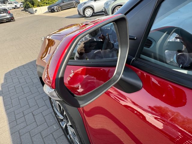 Toyota Yaris  Cross Hybrid FWD Elegant 360