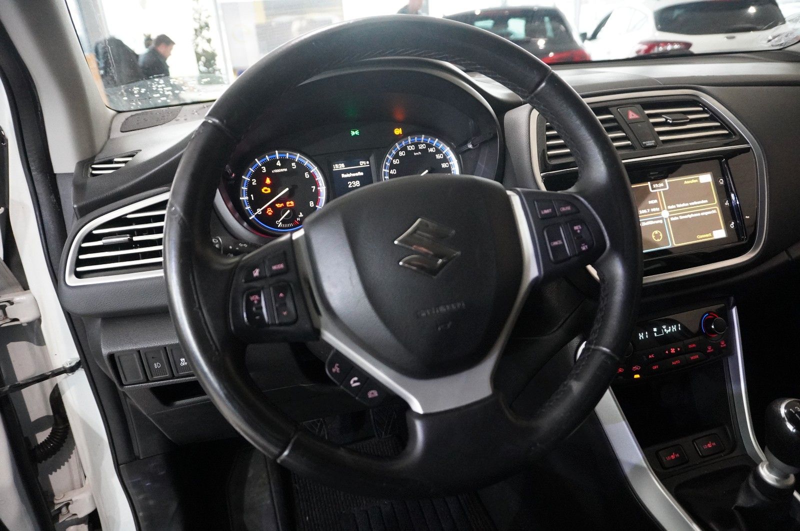 Fahrzeugabbildung Suzuki SX4 1.4 BOOSTERJET HYBRID NAVI/LED/SH/KAMERA/AHK