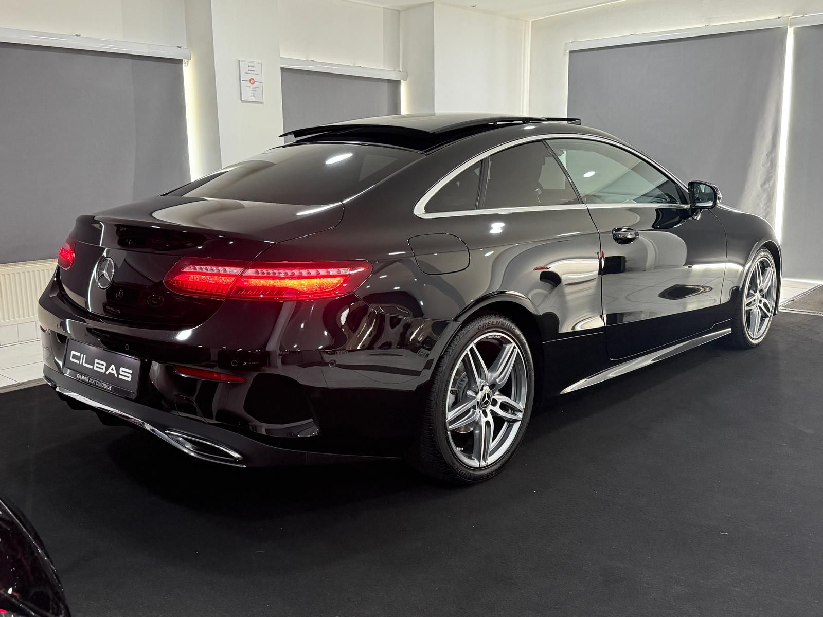 Mercedes-Benz E 300 d Coupe  AMG-Line 9G*PANO*AMBIENTE*KAM*DAB foto 9