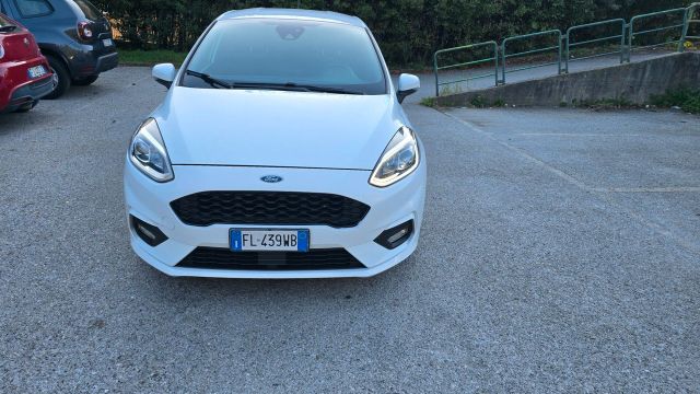 Ford Fiesta 1.5 TDCi 5 porte ST-Line