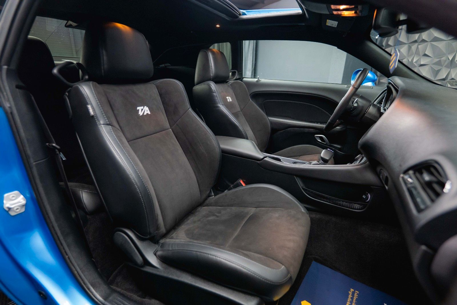 Fahrzeugabbildung Dodge Challenger 5.7 V8 T/A+ SRT WIDE BODY *LED*19%*