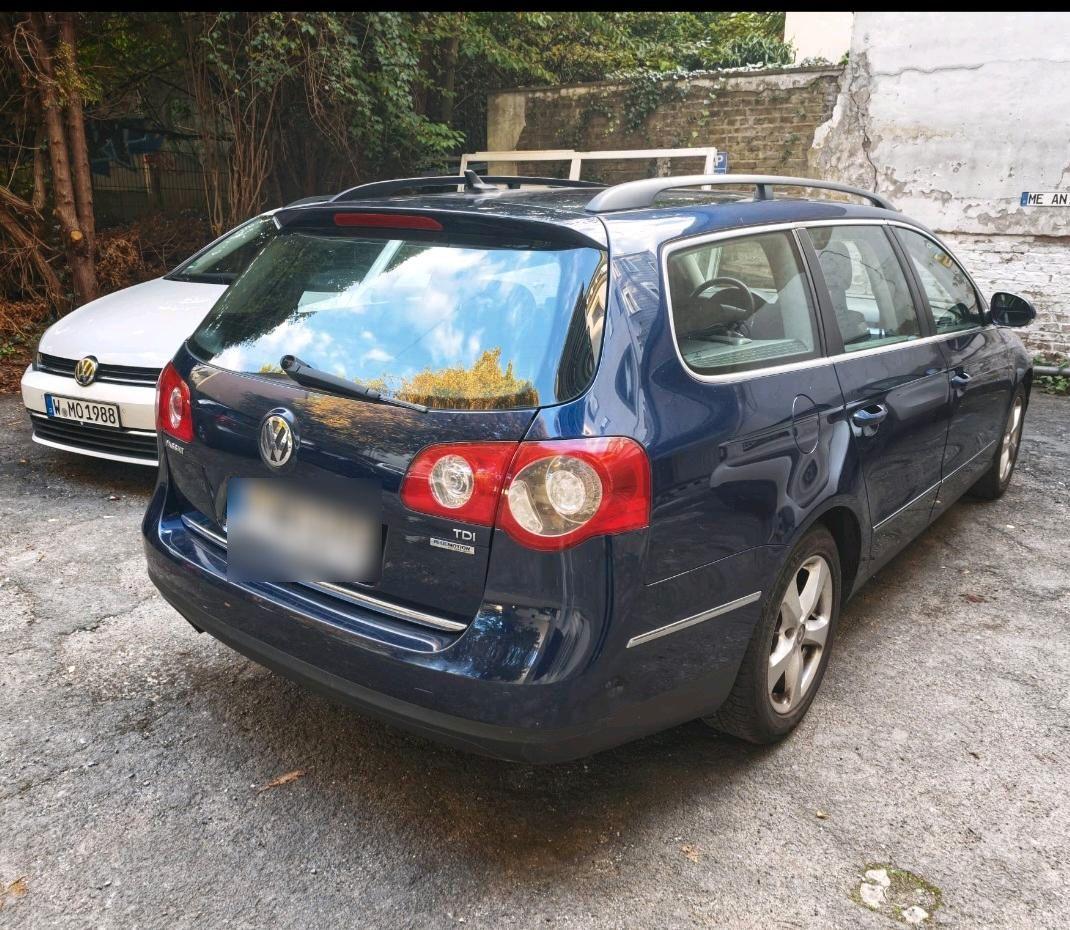 Volkswagen Passat 2010 — engine 140 HP (103kW)