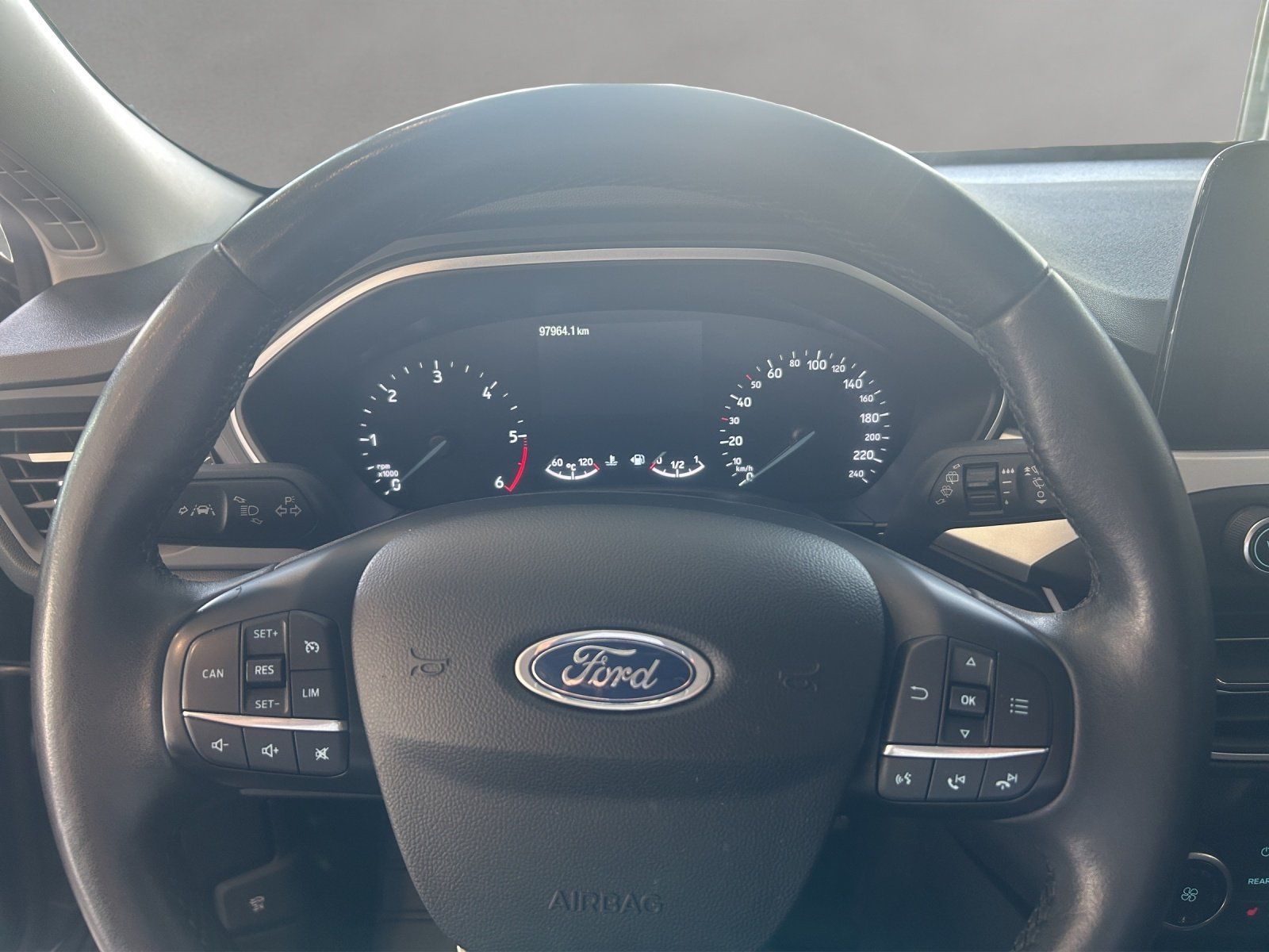 Fahrzeugabbildung Ford Focus 2,0 Ecoblue Cool&Connect