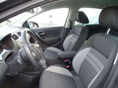 Fahrzeugabbildung Volkswagen Polo Life 1.HAND DSG 4TÜRIG