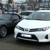 Toyota Auris 1,33-l-Dual-VVT-i - - Toyota Auris Gebrauchtwagen in Köln