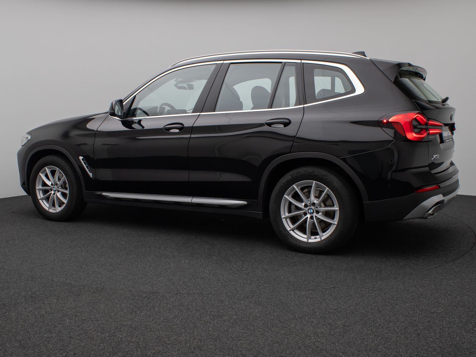 Fahrzeugabbildung BMW X3 xD20d Kamera DAB Leder AHK LED Sport 18Zoll