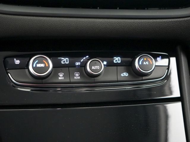 Grandland GS+LED LICHT+NAVI+360 GRAD KAMERA+SITZ