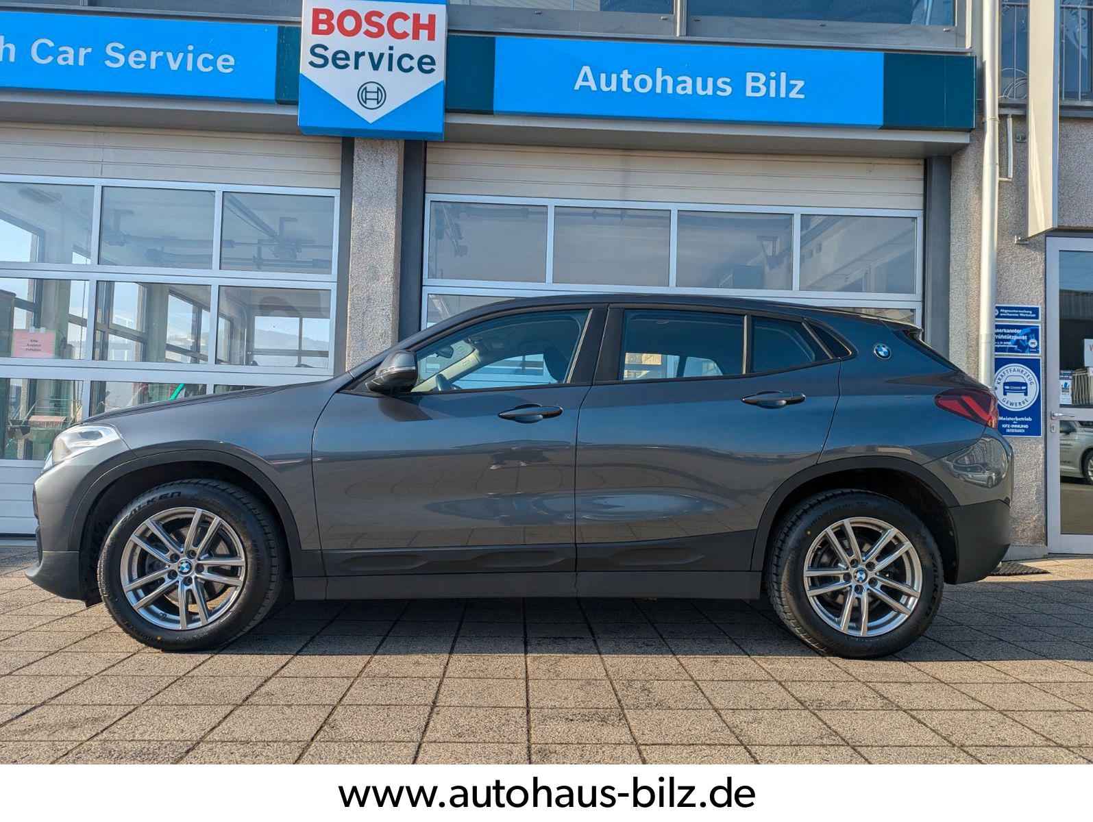 BMW X2 sDrive 18 i Advantage*AHK*Automatik*DAB*