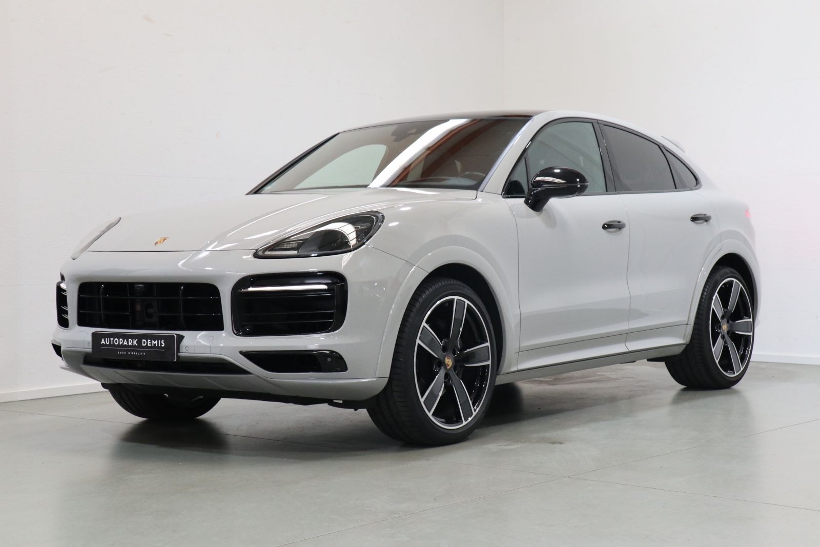 Porsche Cayenne Coupe Platinum Edition LUFT PANO SPORTAG foto 2