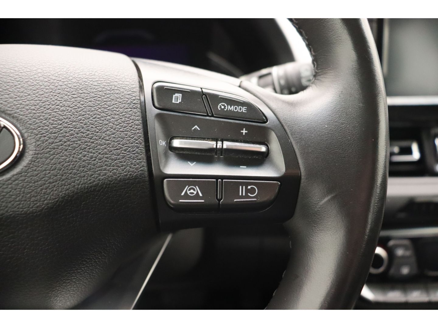 Fahrzeugabbildung Hyundai i30 1.6 Pure Kamera LED Tempomat 2-Zonen Klima