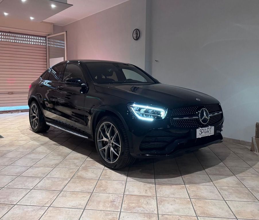 Image of Mercedes-Benz GLC 220
