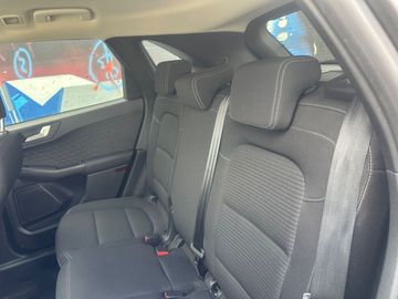 Ford Kuga - 5