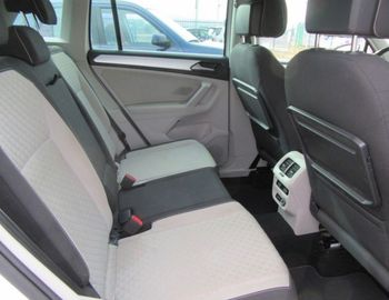 Volkswagen Tiguan - 6