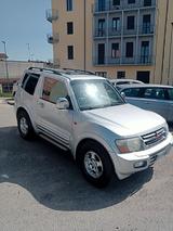 Mitsubishi Pajero 3.2 3p. GLX Camb. Automatico - gebrauchte Mitsubishi Pajero aus dem Jahr 2002